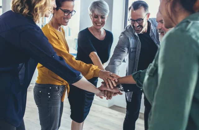 Wellbeing w pracy - co to jest i jakie przynosi korzyści dla pracowników?