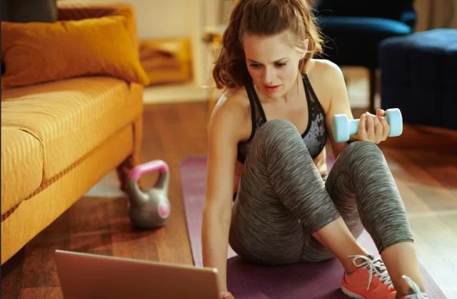 Trening przed pracą czy po pracy? Jak znaleźć najlepszy czas na aktywność fizyczną