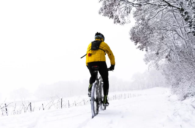Hartowanie organizmu. Jak zacząć, by naprawdę wzmocnić odporność