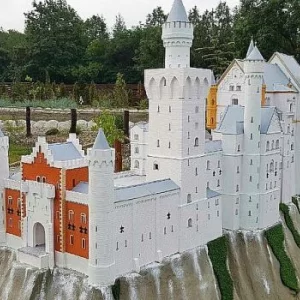 Deli Park Edukacji i Rozrywki