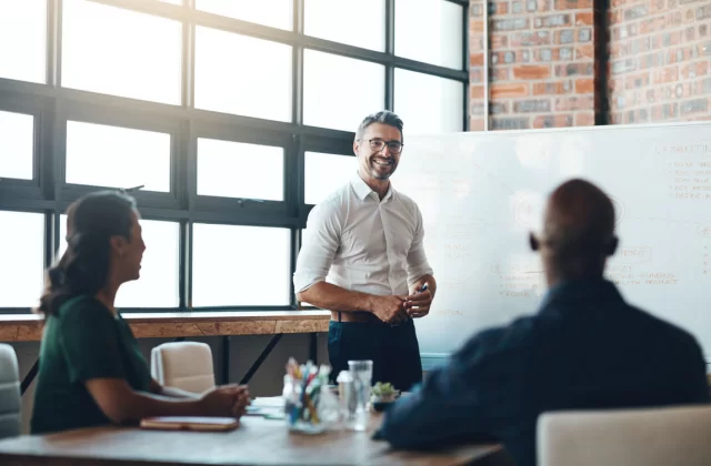 Wykres Gantta – co to jest i jak pomaga firmom dotrzymywać terminów