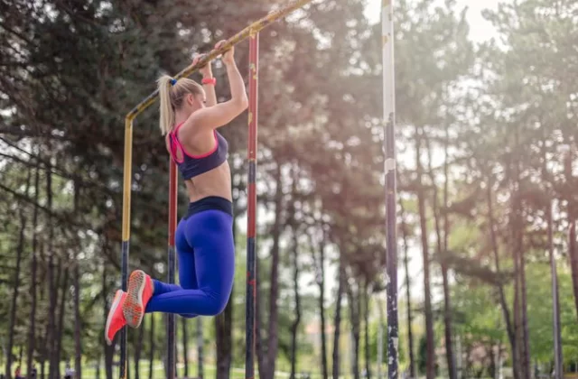 JAK ZACZĄĆ SIĘ PODCIĄGAĆ?