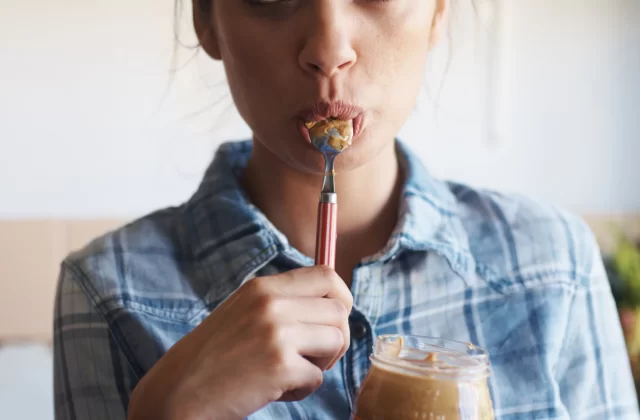 DLACZEGO PODJADAMY? I JAK SOBIE Z TYM RADZIĆ?