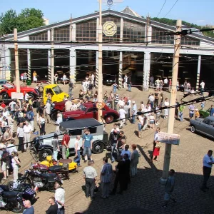 Muzeum Techniki i Komunikacji- Zajezdnia Sztuki