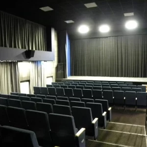 Kino-Teatr Kurtyna